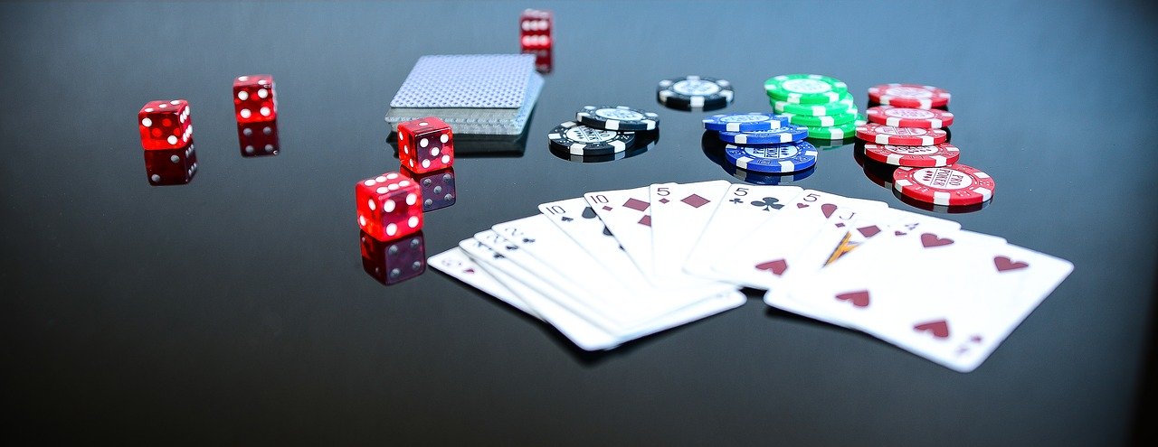 Play the games more effectively when you know the advantages and disadvantages of casino games